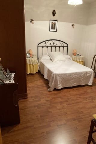 8 sypialnia Dom na sprzedaż w Huéscar - 189 000 € (Ref: 8869965)