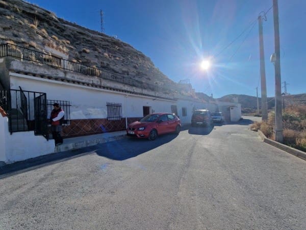 3 bedroom Cave House for sale in Galera - € 45,000 (Ref: 8879201)