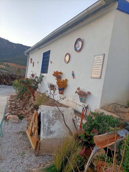 4 soverom Finca/Herregård til salgs i Huescar med svømmebasseng - € 255 000 (Ref: 8882037)