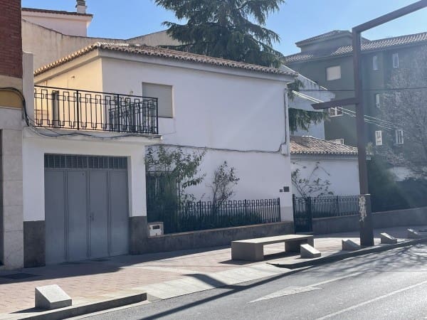 4 soveværelse Byhus til salg i Baza - € 370.800 (Ref: 8884872)