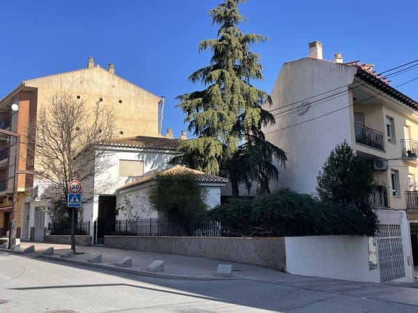 4 soveværelse Byhus til salg i Baza - € 370.800 (Ref: 8884872)