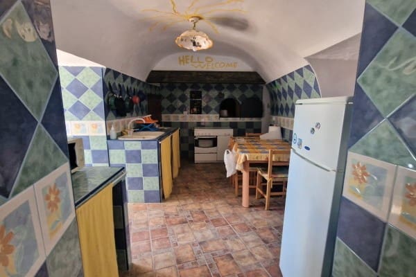 6 soveværelse Hulehus til salg i El Margen - € 75.000 (Ref: 8906281)