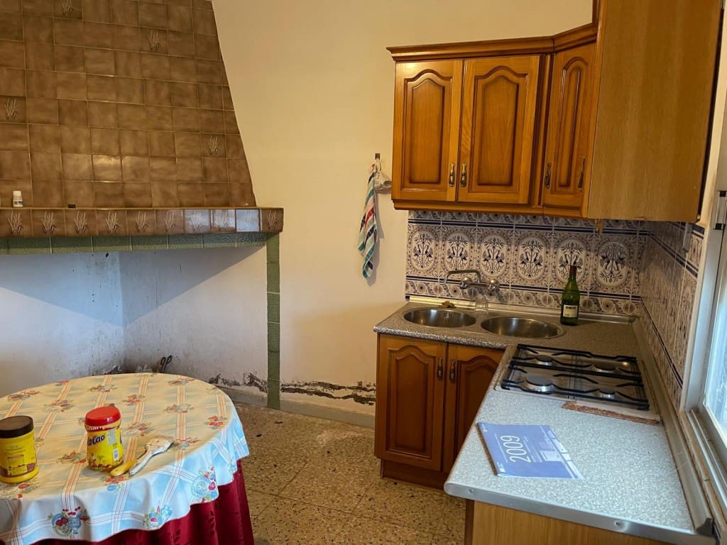 7 soverom Finca/Herregård til salgs i San Clemente del Guardar - € 145 000 (Ref: 8912468)