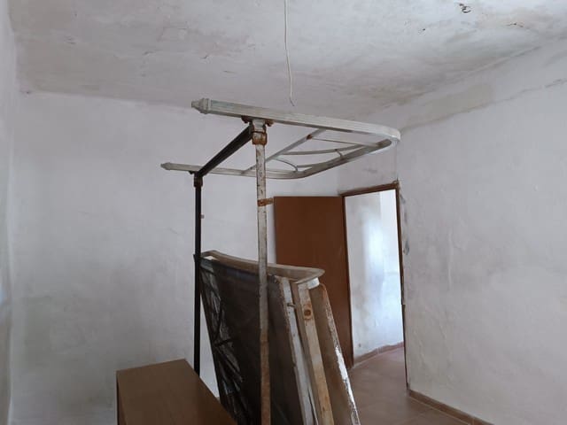 2 soveværelse Finca/Landehus til salg i Caniles - € 36.000 (Ref: 8918295)