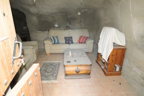 3 soveværelse Hulehus til salg i Galera - € 49.950 (Ref: 8920187)