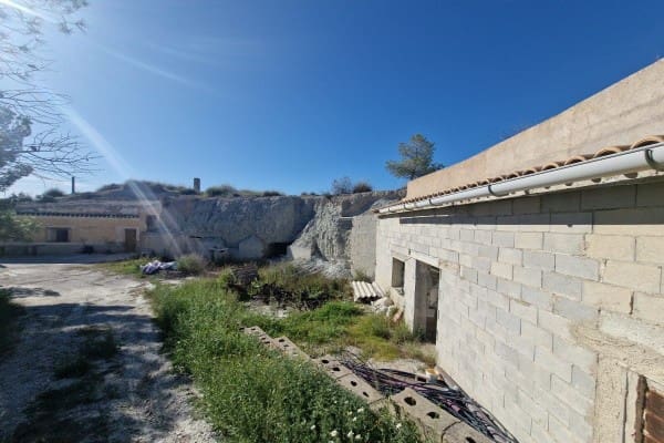 3 soveværelse Hulehus til salg i Cúllar - € 54.000 (Ref: 8923141)