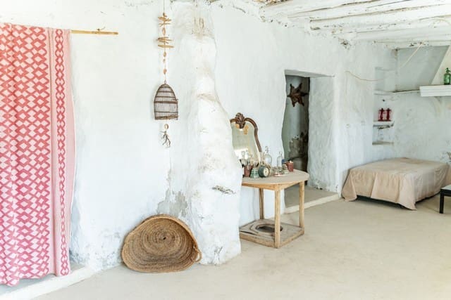 3 soveværelse Semi-Rækkehus til salg i Seron - € 36.000 (Ref: 8924273)