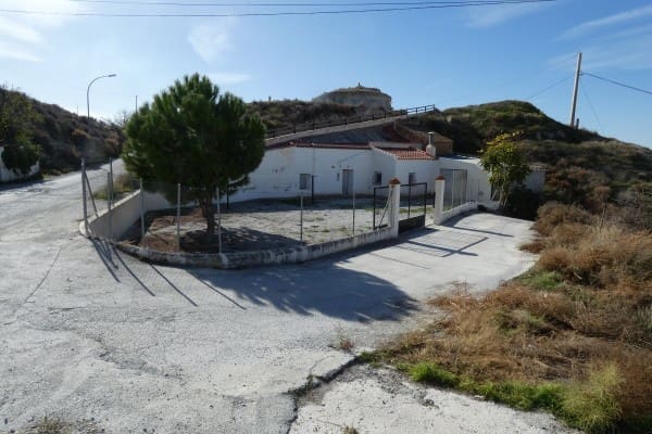 4 soveværelse Hulehus til salg i Castilléjar - € 55.000 (Ref: 8942188)