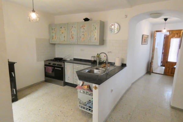 5 soveværelse Byhus til salg i Galera - € 95.000 (Ref: 8948171)