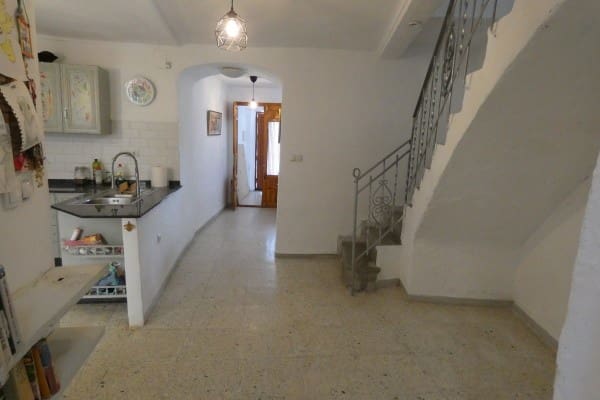 5 soveværelse Byhus til salg i Galera - € 95.000 (Ref: 8948171)