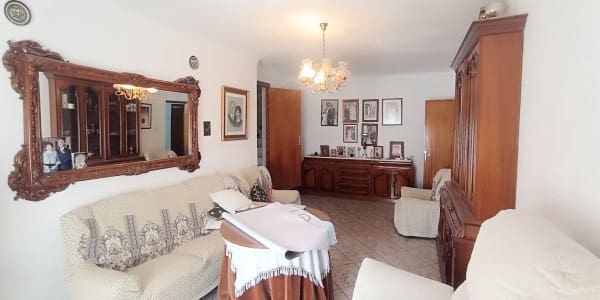 4 soverom Grottehus til salgs i Fontanar - € 86 000 (Ref: 9019472)