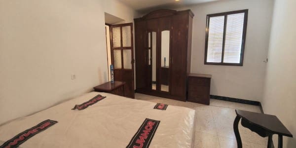 5 bedroom Villa for sale in Quesada - € 46,000 (Ref: 9019481)