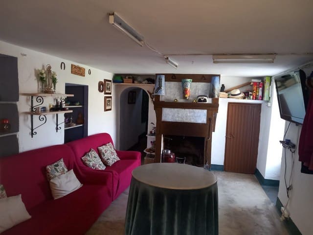 3 soveværelse Finca/Landehus til salg i Macael - € 88.000 (Ref: 9021345)