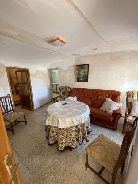 5 soverom Grottehus til salgs i Benamaurel - € 80 000 (Ref: 9035522)