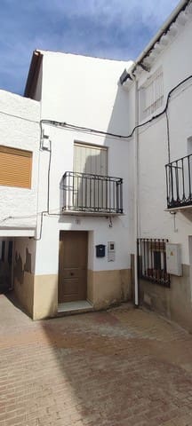 8 soverom Hus til salgs i Somontin - € 52 000 (Ref: 9037987)