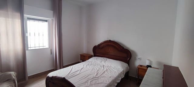 3 soveværelse Semi-Rækkehus til salg i Somontin - € 57.000 (Ref: 9037988)