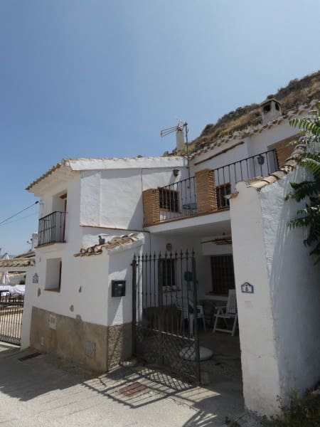 3 slaapkamer Grotwoning te koop in Galera - € 89.950 (Ref: 9049809)