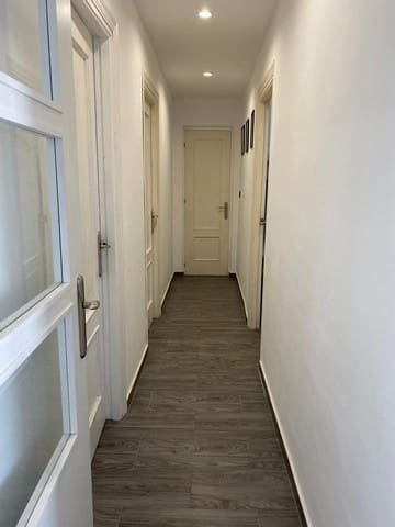 3 soveværelse Villa til salg i Gor med swimmingpool - € 264.000 (Ref: 9061051)