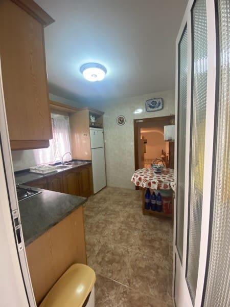 5 soveværelse Hulehus til salg i Benamaurel - € 90.000 (Ref: 9100007)