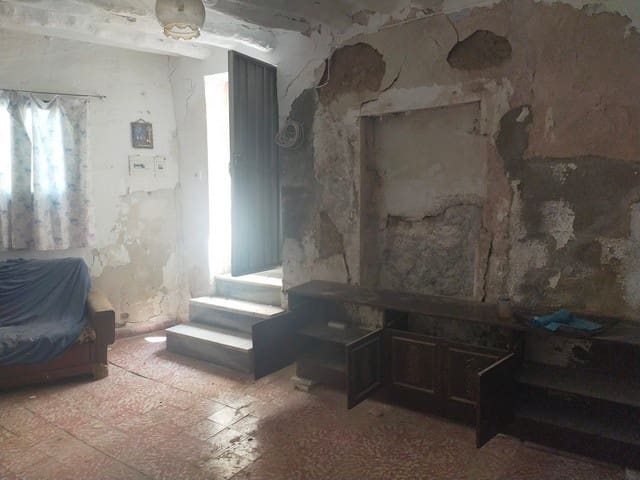 Ruin til salg i Somontin - € 29.950 (Ref: 9104895)