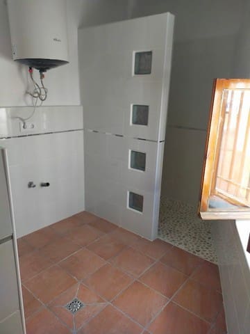 6 soveværelse Byhus til salg i Urracal - € 79.950 (Ref: 9131902)