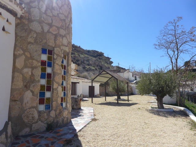 3 soveværelse Hulehus til salg i Galera - € 170.000 (Ref: 9142514)