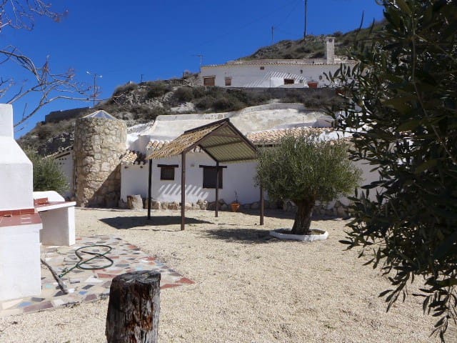3 bedroom Cave House for sale in Galera - € 150,000 (Ref: 9142514)