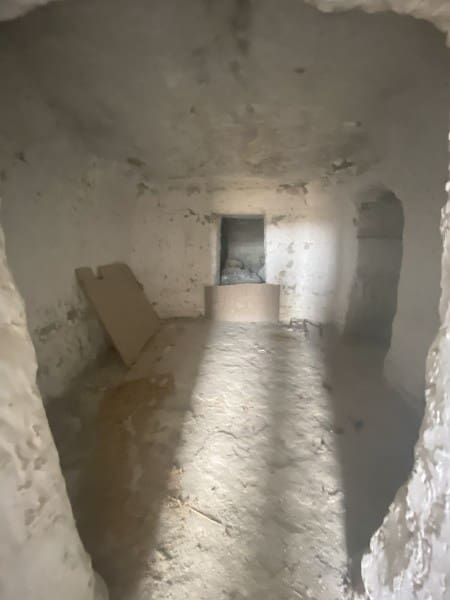 6 bedroom Cave House for sale in Benamaurel - € 40,000 (Ref: 9168218)