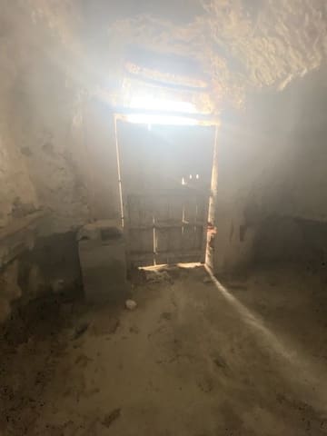 6 soverom Grottehus til salgs i Benamaurel - € 40 000 (Ref: 9168218)