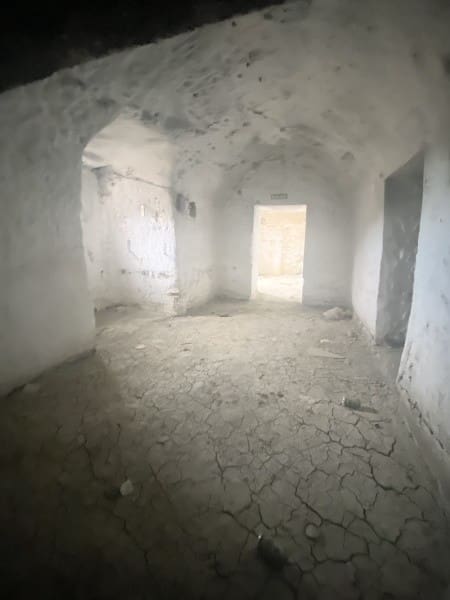 6 bedroom Cave House for sale in Benamaurel - € 40,000 (Ref: 9168218)