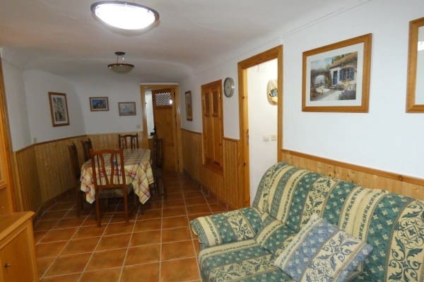 5 soveværelse Hulehus til salg i Galera - € 89.950 (Ref: 9182041)