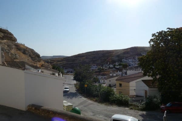 5 soveværelse Hulehus til salg i Galera - € 89.950 (Ref: 9182041)