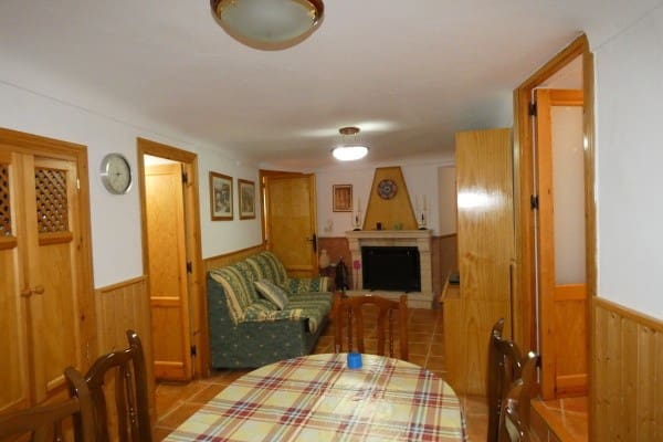 5 soveværelse Hulehus til salg i Galera - € 89.950 (Ref: 9182041)