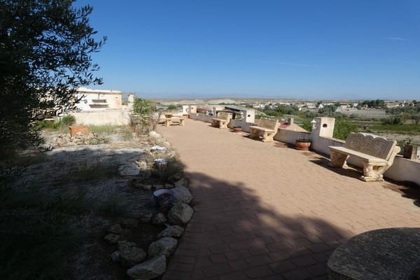 6 soverom Hotell til salgs i El Margen med svømmebasseng - € 180 000 (Ref: 9221593)