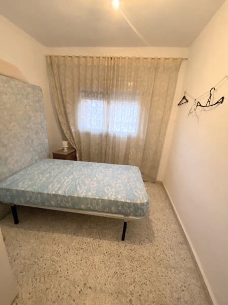 3 soverom Grottehus til salgs i Benamaurel - € 55 000 (Ref: 9269062)