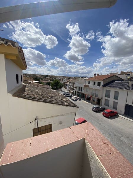 4 sovrum Semi-fristående Villa till salu i Benamaurel - 130 000 € (Ref: 9293856)