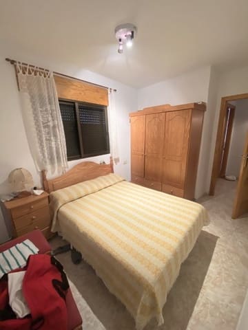 4 sovrum Semi-fristående Villa till salu i Benamaurel - 130 000 € (Ref: 9293856)