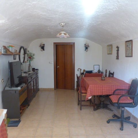 5 slaapkamer Grotwoning te koop in Puente Arriba - € 130.000 (Ref: 9308732)