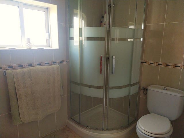 4 soveværelse Villa til salg i Serón - € 160.000 (Ref: 9311141)