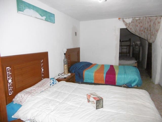 4 chambre Maison Troglodyte à vendre à El Margen - 65 000 € (Ref: 9325216)