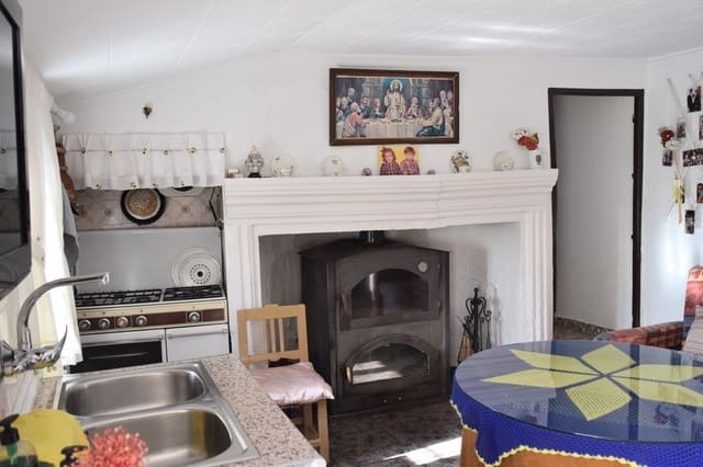 4 soveværelse Finca/Landehus til salg i Castril - € 89.900 (Ref: 9340177)