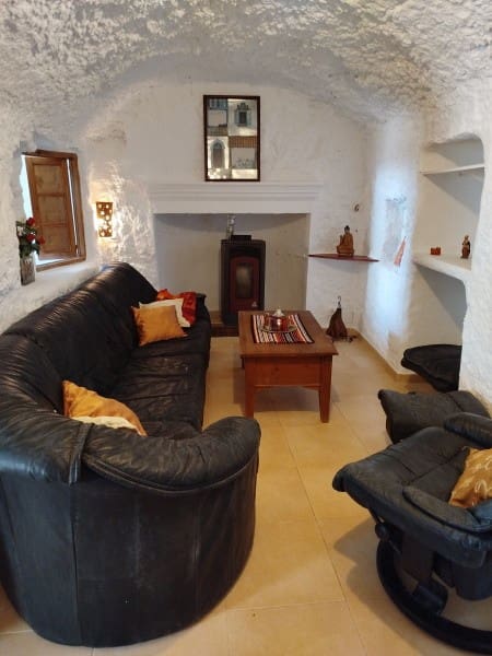 9 soveværelse Hulehus til salg i Huescar - € 125.000 (Ref: 9344061)