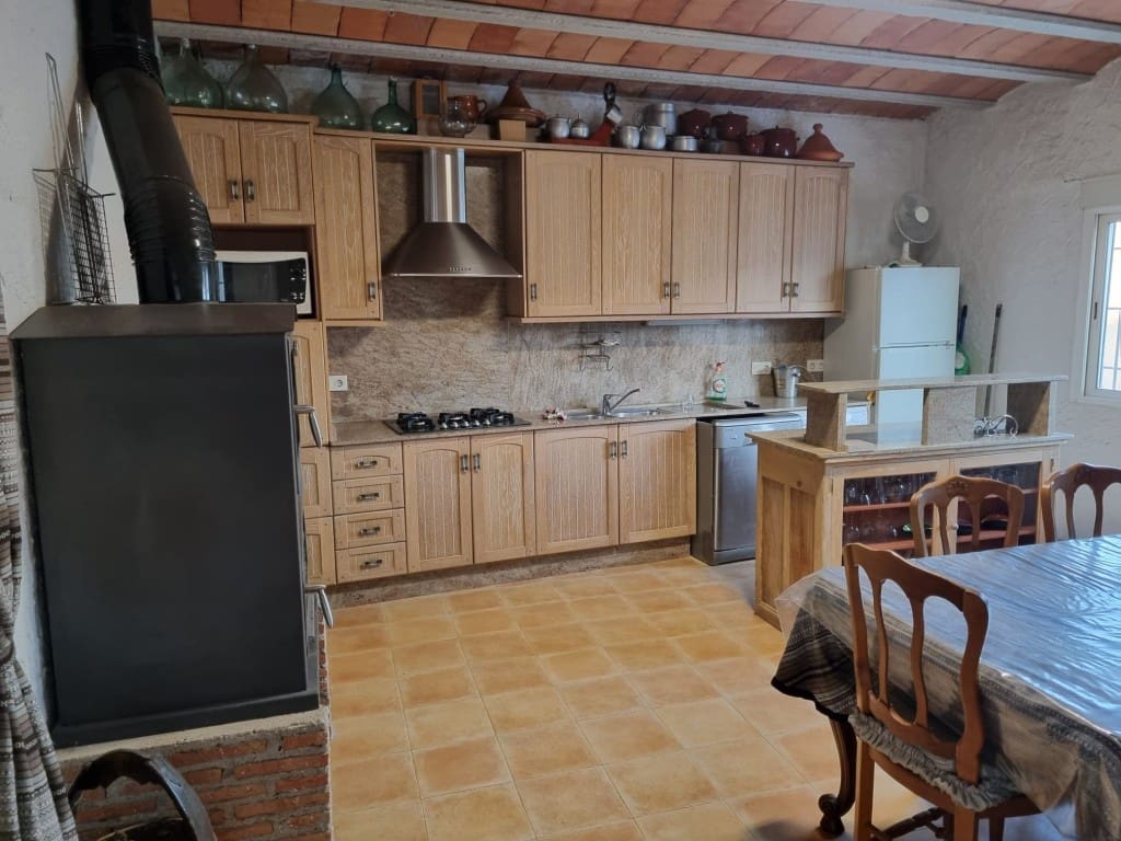 4 chambre Maison Troglodyte à vendre à Cuevas del Campo - 135 000 € (Ref: 9352107)