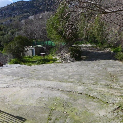 5 soverom Finca/Herregård til salgs i Quesada med svømmebasseng - € 105 000 (Ref: 9357851)