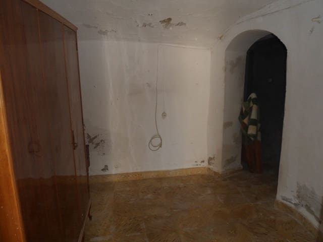 7 chambre Maison Troglodyte à vendre à Guadix - 39 500 € (Ref: 9360207)