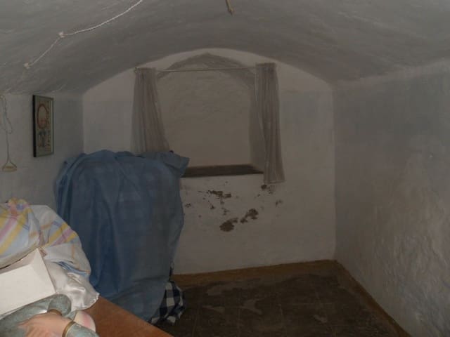 7 chambre Maison Troglodyte à vendre à Guadix - 39 500 € (Ref: 9360207)