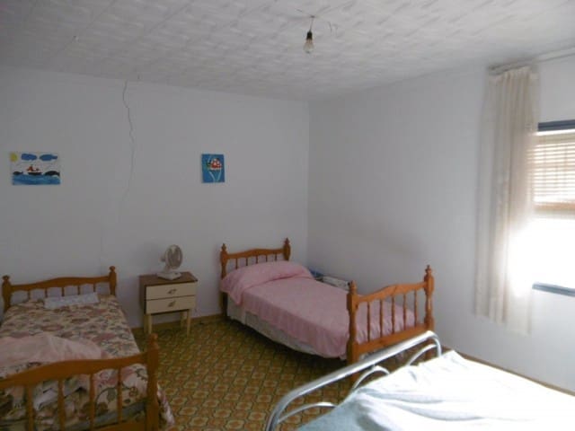 4 soverom Finca/Herregård til salgs i Quesada - € 35 000 (Ref: 9378105)