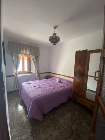 5 soveværelse Semi-Rækkehus til salg i Almontaras, Castril - € 85.000 (Ref: 9378258)