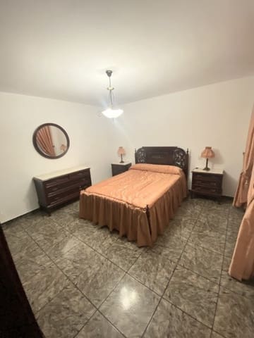 5 soveværelse Semi-Rækkehus til salg i Almontaras, Castril - € 85.000 (Ref: 9378258)