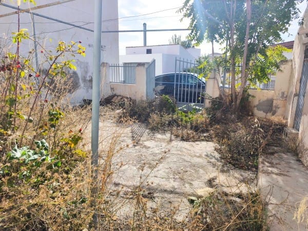 3 soveværelse Hulehus til salg i Baza - € 42.000 (Ref: 9390085)